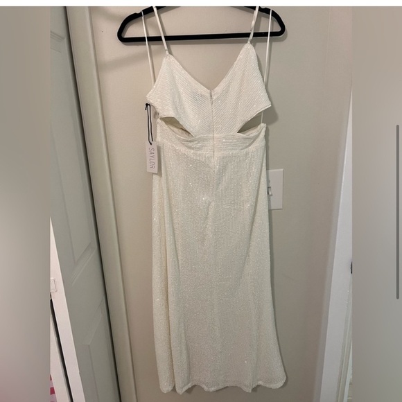 NWT Saylor $308 Harmonie White Sequin Cutout Cross High Slit Dress - Medium - Picture 6 of 7